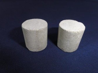 Korki betonowe 20/22 mm 150 szt.